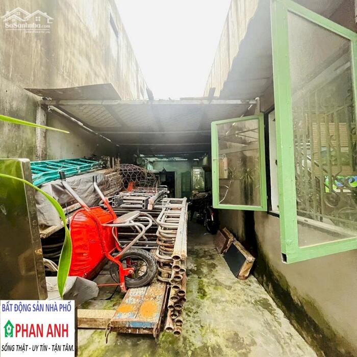 Hình ảnh Bán gấp nhà phố Quận 9 | Hẻm xe hơi , 2 phút ra đến Hồ Bá Phấn | 110 m² đất, chỉ 9 tỷ. 5