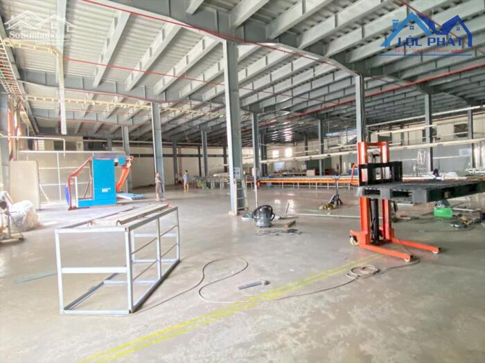 Hình ảnh Cho thuê nhà xưởng 2100m2 giá chỉ 230 triệu. trong KCN Biên Hoà-Đồng Nai 4