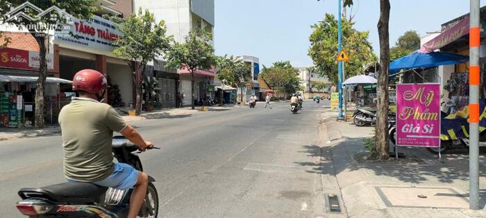 Hình ảnh Đất thổ cư mặt tiền Lê Lợi-Thị Trấn Hóc Môn.Dt 543m2~29ty 0