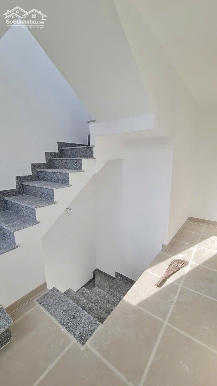 Hình ảnh BÁN NHÀ GÓC 2 MẶT TIỀN – TRUNG TÂM NHA TRANG 7