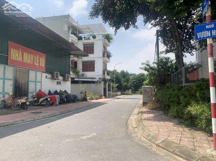 Hình ảnh Bán nhà dân xây kiên cố, 91m2 thiết kế 3,5 tầng mới 99%, đường 13m gần hồ Đầm Tranh giá 20,7 tỷ 0