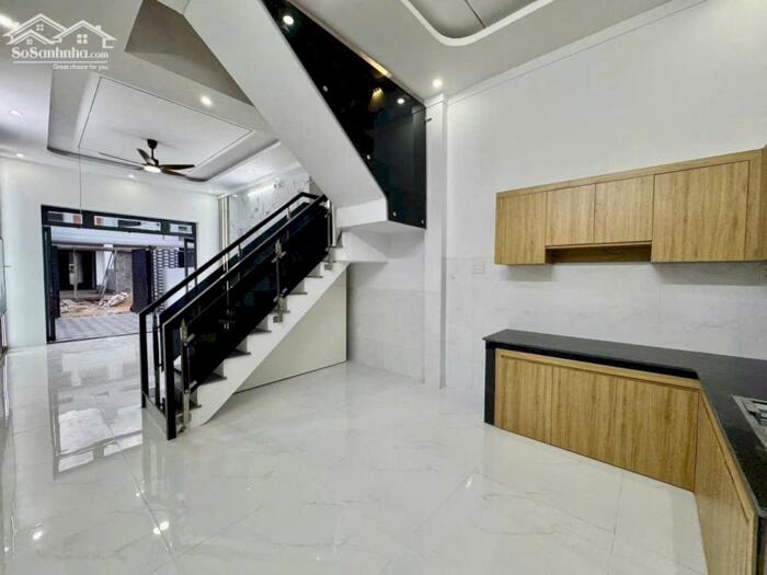 Hình ảnh NHÀ LẦU NGAY BÌNH DƯƠNG VIEW SÔNG ĐẦU TƯ & NGHĨ DƯỠNG 2