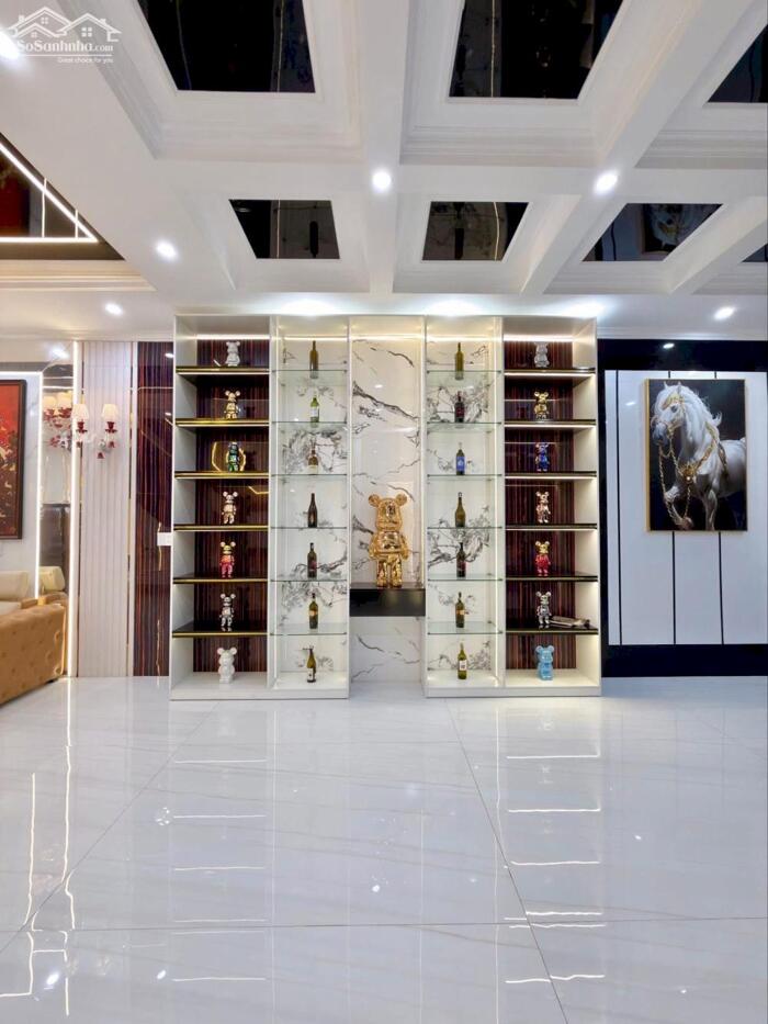 Hình ảnh NHÀ MỚI ĐẸP TRỤC CHÍNH - ĐƯỜNG D1 - HỒNG LOAN 6A - THIẾT KẾ SANG TRỌNG 5