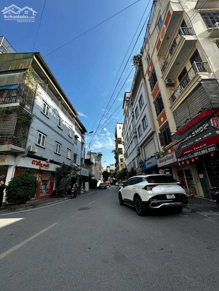 Hình ảnh Mặt Tiền 10M Mặt Phố Khu Hoàng Cầu 46.5 Tỷ Vỉa Hè Kinh Doanh Ô TÔ ĐỖ 0