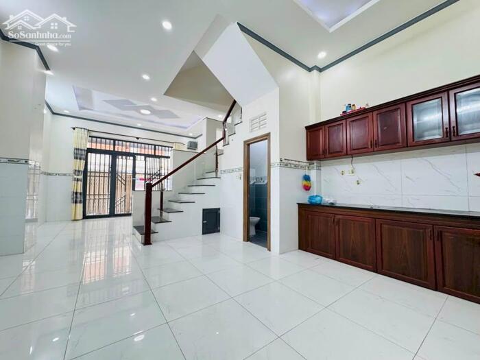 Hình ảnh Bán nhà hạ giá 200 triệu ngay hẻm kdc đại ngân 1