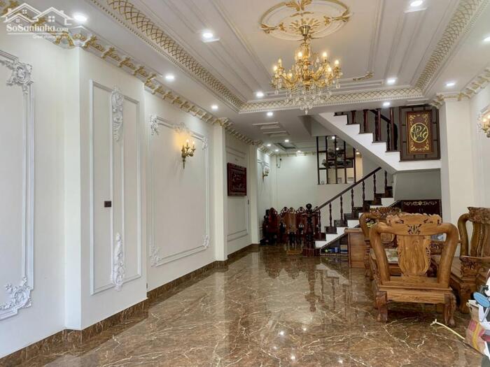 Hình ảnh Bán căn nhà nội thất đồ gỗ cao cấp chất lượng 7