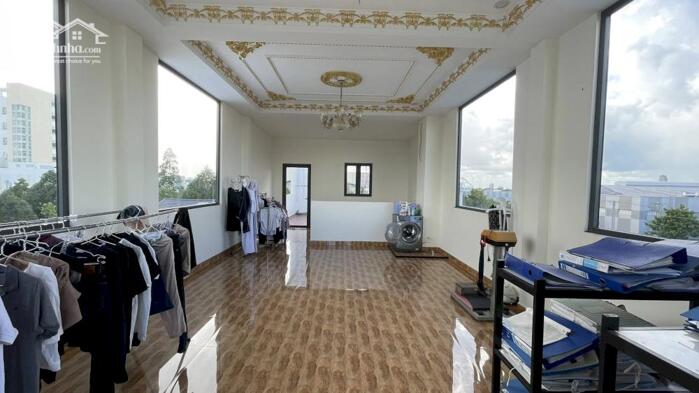 Hình ảnh Bán căn nhà nội thất đồ gỗ cao cấp chất lượng 4