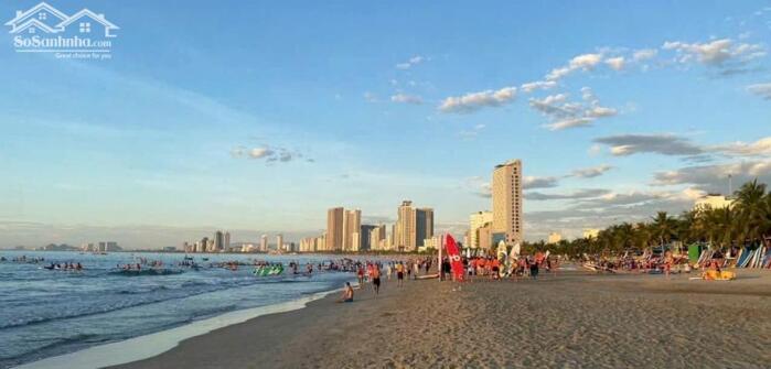 Hình ảnh Bán đất tặng nhà c4 mặt tiền 5m5 Trần Nhật Duật , Phường Sơn Trà ( VỊ TRÍ CÁCH BIỂN 200M ) ⭐⭐⭐⭐ Ngang rộng. Kẹp thêm kiệt bên hông , phù hợp xây kinh doanh homestay , nhà nghỉ .v.v.v.v DTĐ : 107m - Hướng Tây Giá : 8Tỷ3xx ... 0