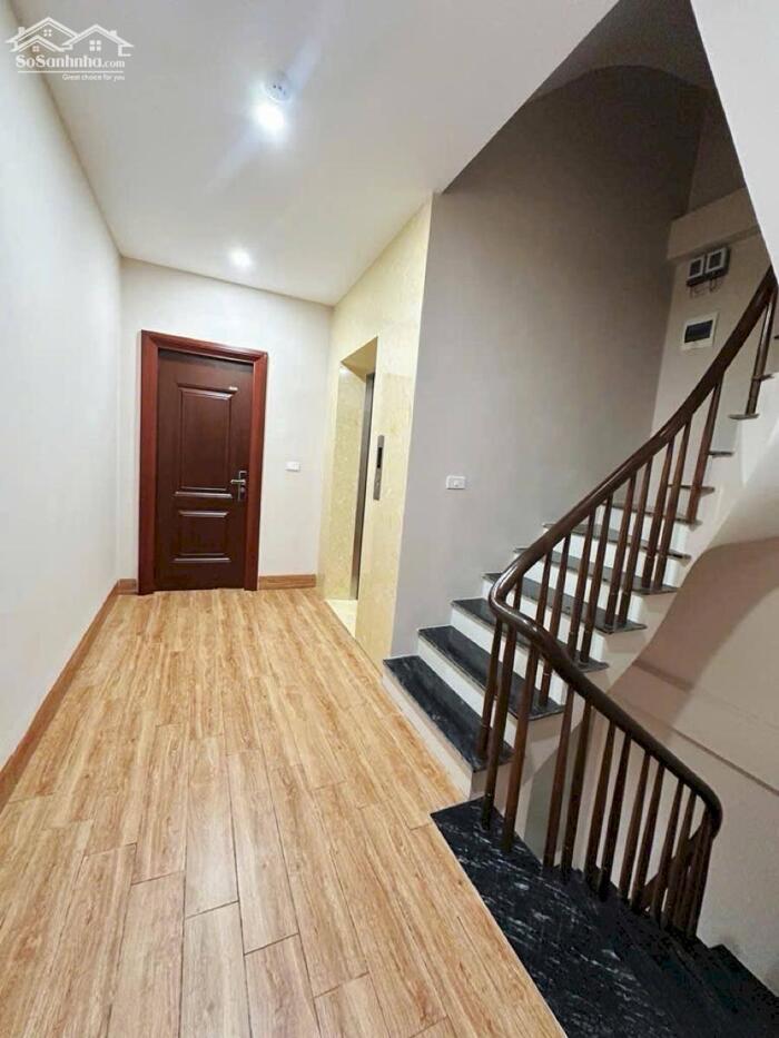 Hình ảnh Bán Nhà Mặt Phố Vương Thừa Vũ Thanh Xuân 79m2-8T Vừa Ở Vừa KD 30 Tỷ Có Thương Lượng. 3