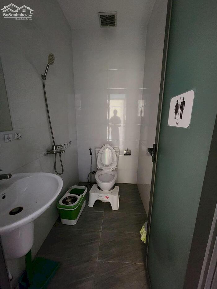 Hình ảnh Nhà phố Vinhomes Grand Park cho thuê– 5 tầng– thang máy– diện tích lớn 162m2 giá tốt nhất tháng 12 3