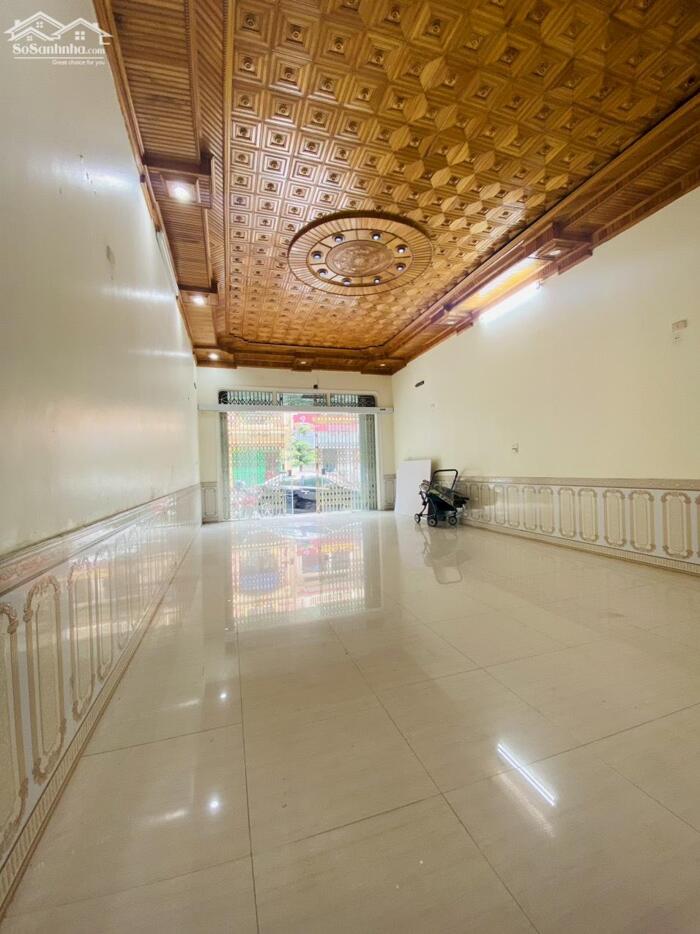 Hình ảnh Cho thuê nhà 3 tầng 3pn phố Bà triệu, Liên bảo, Vĩnh yên. 2