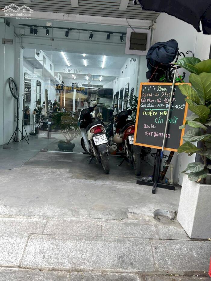 Hình ảnh Bán Nhà Mặt Phố Đoàn Thị Điểm Đống Đa 65m2-3T 5m Vỉa Hè 40 Tỷ Có Thương Lượng. 2