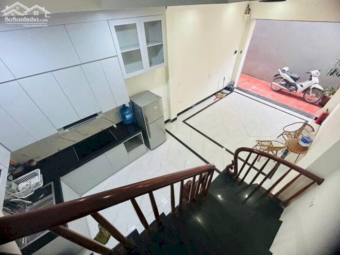 Hình ảnh Bán nhà 32m² 5 tầng mới hiện đại – kề ô tô – gần QL32, KĐT Hinode, Lai Xá, Hoài Đức 3