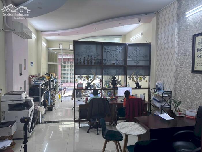 Hình ảnh Bán nhà đường Trần Hữu Dực kinh doanh đắc địa. 100m2 3 mê 1