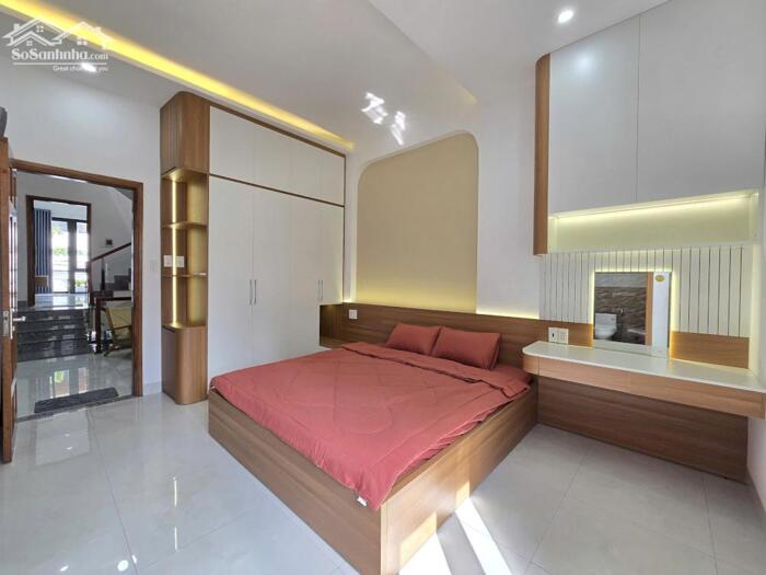 Hình ảnh Chính chủ gửi bán nhà 3 tầng Full Nội Thất MT Bàu Năng 6,P Thanh Khê.Đà Nẵng 5