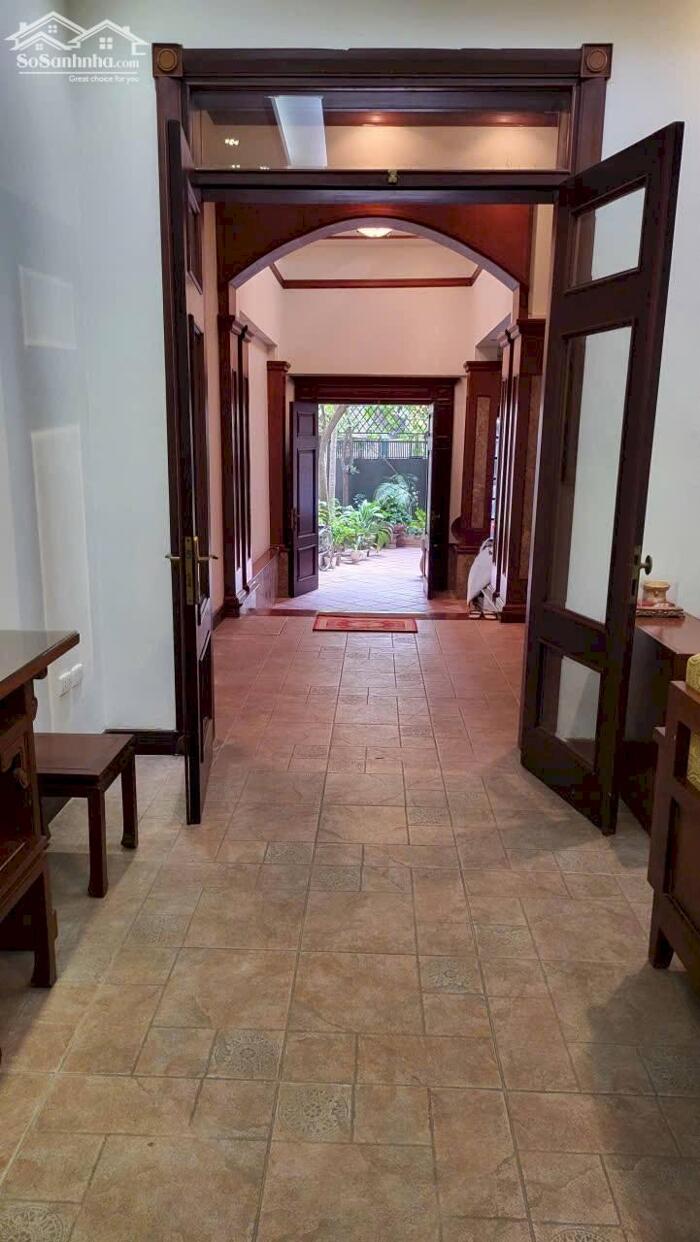 Hình ảnh Bán Nhà Mặt Phố Tô Ngọc Vân Tây Hồ 146m2-5T MT Khủng 100 Tỷ Có Thương Lượng. 2