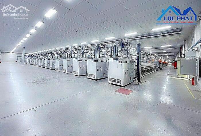 Hình ảnh Bán nhà xưởng 40.105m2 giá chỉ 340 tỷ. KCN Tân Uyên-Bình Dương 0