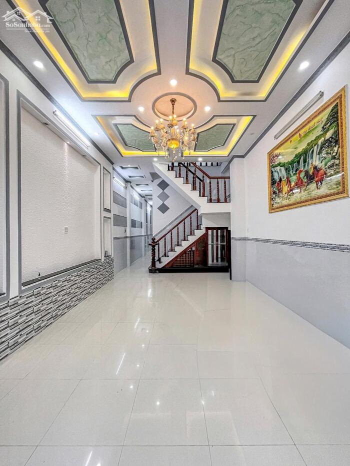 Hình ảnh Bán nhà có thu nhập từ dòng tiền cho thuê hàng tháng 2