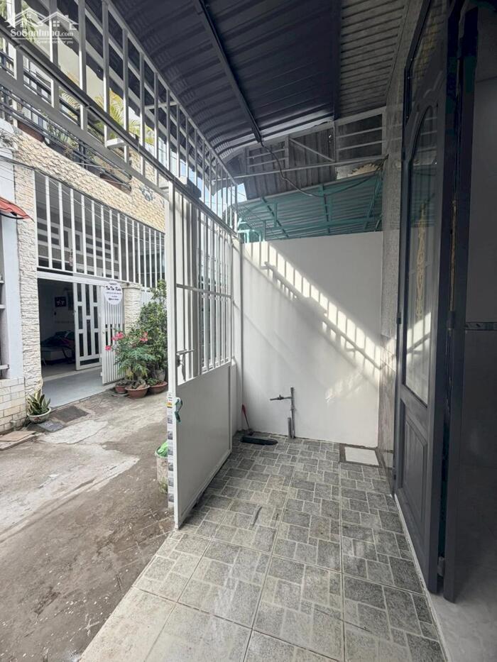 Hình ảnh Bán án nhà 3 phòng ngủ hẻm lớn tại đường trần nam phú 0