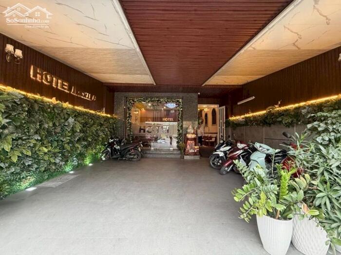 Hình ảnh Bán KS 3 sao MTKD gần Thống Nhất ngang 8m 200m2 16PN DT 180tr 5 lầu mới gần Lotte 38 tỷ. 2