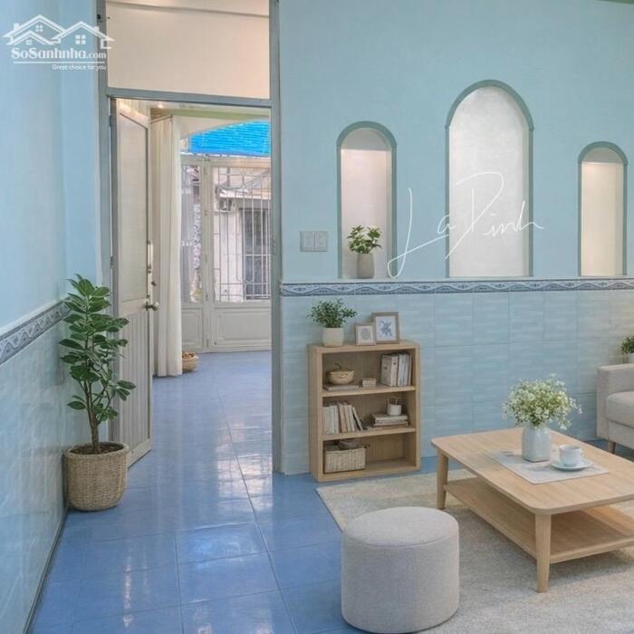 Hình ảnh Giảm sâu, Lạc Long Quân gần Đầm Sen, DT 64m2, 2 tầng, phù hợp ở hoặc đầu tư giữ tiền 1