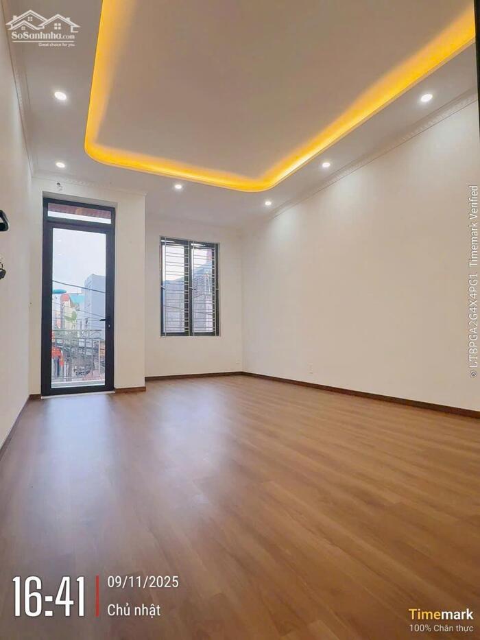 Hình ảnh Bán nhà 4 tầng ngõ thông Lực Hành, Ngô Gia Tự oto qua lại đỗ cửa 5