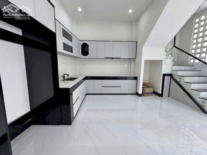 Hình ảnh HIẾM – NHÀ LẦU TRUNG TÂM – SỔ RIÊNG 2