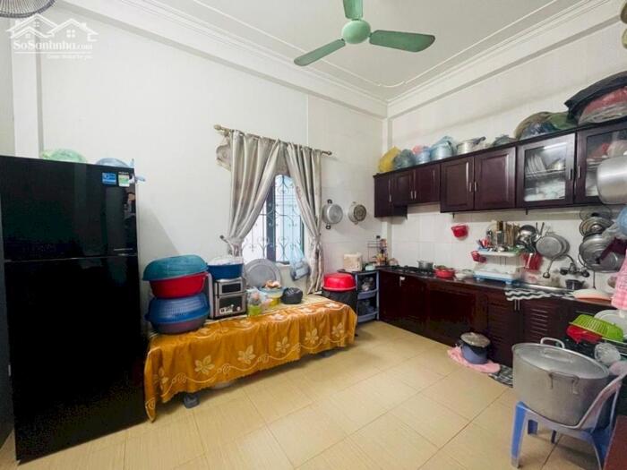 Hình ảnh Bán nhà Hoàng Cầu_ô tô dừng đỗ ngày đêm, quay đầu thoải mái_vuông vắn_75m2_giá chào 30 tỷ 1