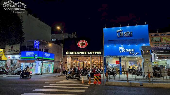 Hình ảnh Giảm mạnh 4 tỷ nhà hẻm 1122 Quang Trung 5 lầu ngang 5.8m 90m2 có T.máy gần Emart 14 tỷ. 2