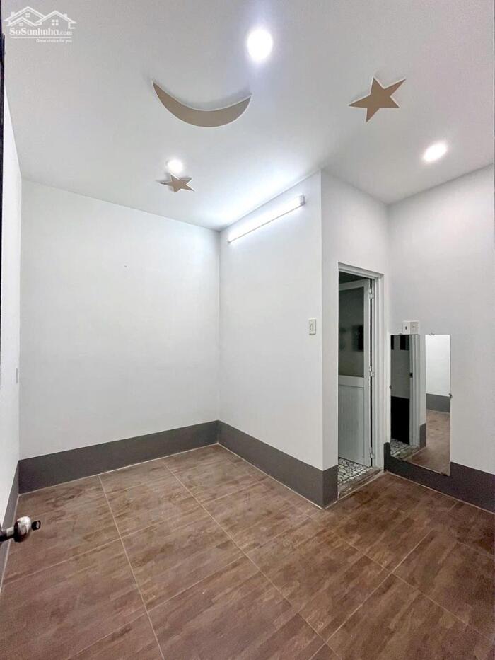 Hình ảnh Bán Nhà Trệt Lửng kế đường số 4 KDC Đại Ngân - Gần trường CĐ Y Tế, ĐHYD, ĐHCT 12