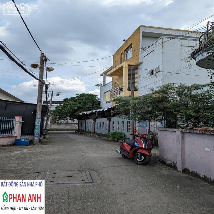 Hình ảnh Cơ hội đầu tư thông thái nhà phố Quận 9 | 118 m² đất , chỉ có 7 tỷ.n.n.n | Nhà C-4, HXH. 4