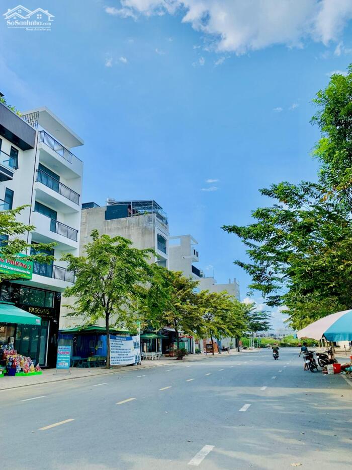 Hình ảnh Bán Toà Nhà 1 Hầm 6 Tầng 1000m2 Sàn-HĐT:170 Triệu/Tháng-Ngay Lương Định Của,Quận 2 3