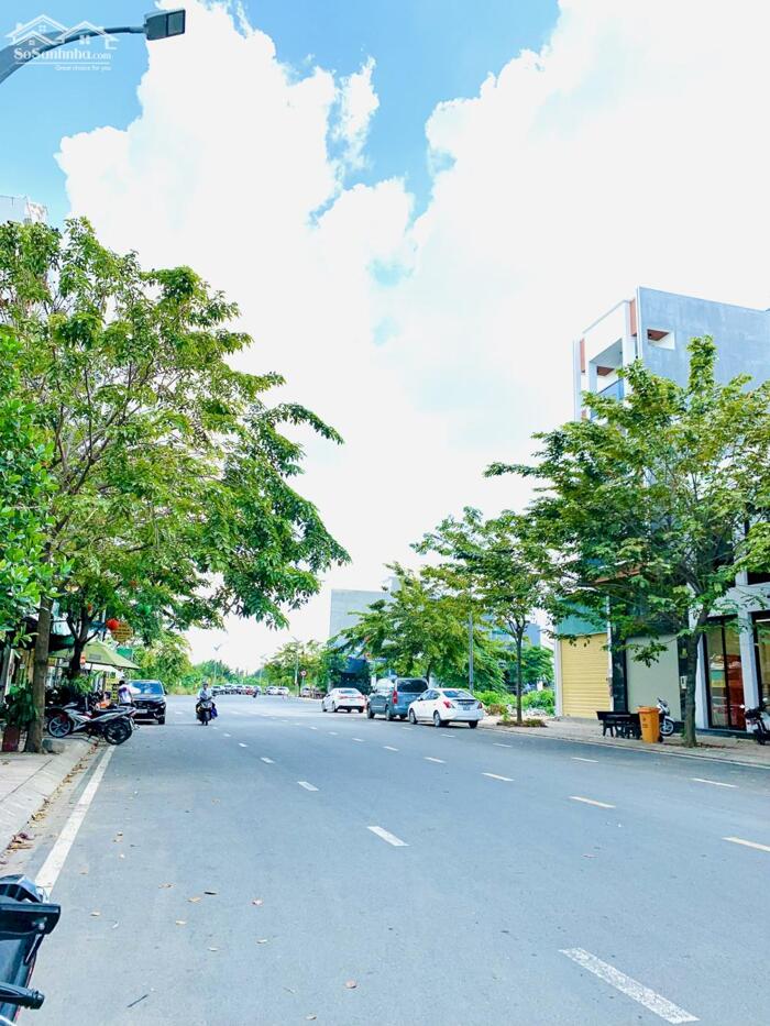 Hình ảnh Bán Toà Nhà 1 Hầm 6 Tầng 1000m2 Sàn-HĐT:170 Triệu/Tháng-Ngay Lương Định Của,Quận 2 4