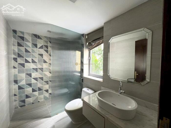 Hình ảnh Bán Biệt Thự Khu Compound Cao Cấp Riviera Giang Văn Minh,An Phú,Q2.DT:288m2-Góc 2 Mặt Tiền 6