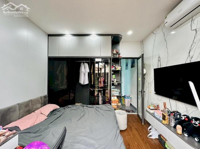 Hình ảnh Bán nhà đẹp Thái Thịnh - Đống Đa, 46m x 5 tầng, 6PN, Gần Ô Tô, 2 Thoáng, 14,8 Tỷ 2