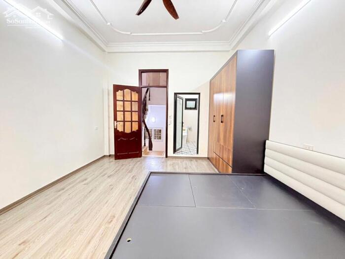 Hình ảnh Bán Nhà P/Lô Ô Tô Phan Đình Phùng Ba Đình 35m2-6T MỚI KOONG 17,3 Tỷ Có Thương Lượng. 2