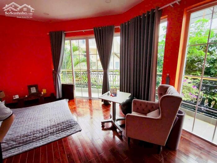 Hình ảnh Nhà Đẹp Góc 2 Mặt Tiền Thảo Điền,Q2 DT:142m2(14mx12m) 4 Tầng-Giá Chỉ 25,5 Tỷ 0