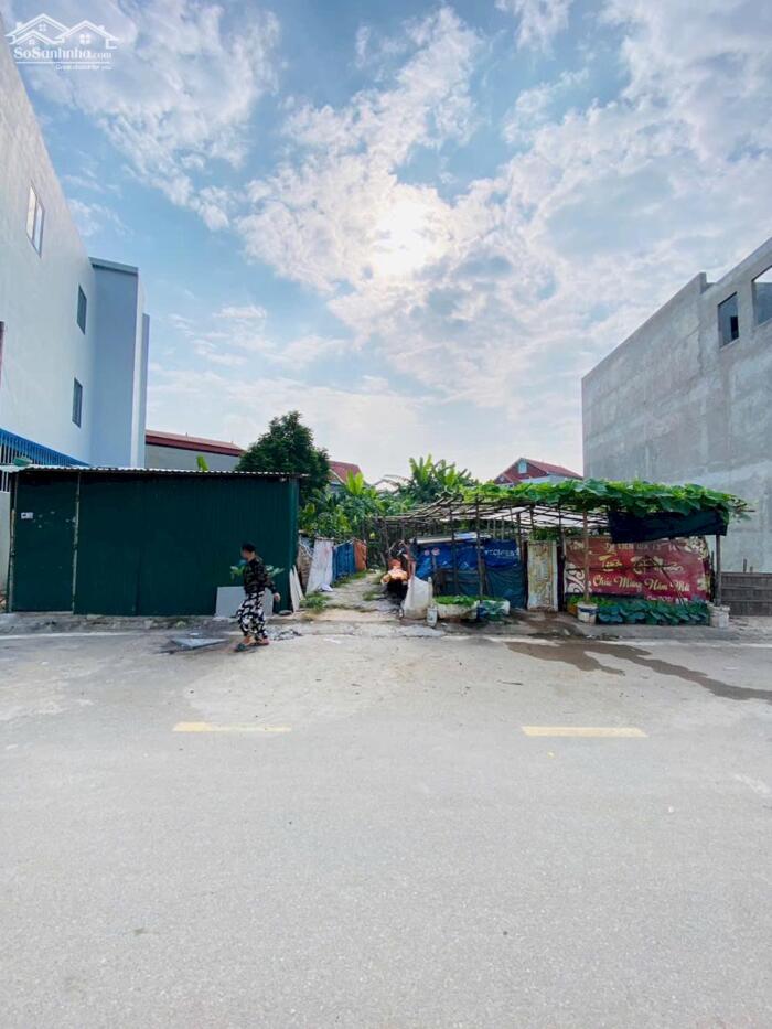 Hình ảnh Bán lô 100m2 view vườn hoa đấu giá Bảo Sơn, Liên Bảo sẵn sổ lh_0987673102 1