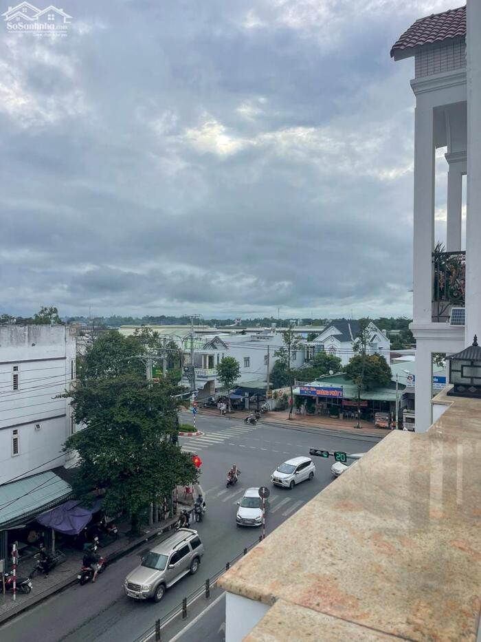 Hình ảnh 20 triệu - CHO THUÊ hoặc BÁN NHÀ 4 TẦNG, KỀ GÓC NGÃ BA ĐÈN XANH ĐỎ NGUYÊN VĂN CỪ (Đầu KHU HỒNG PHÁT) 21