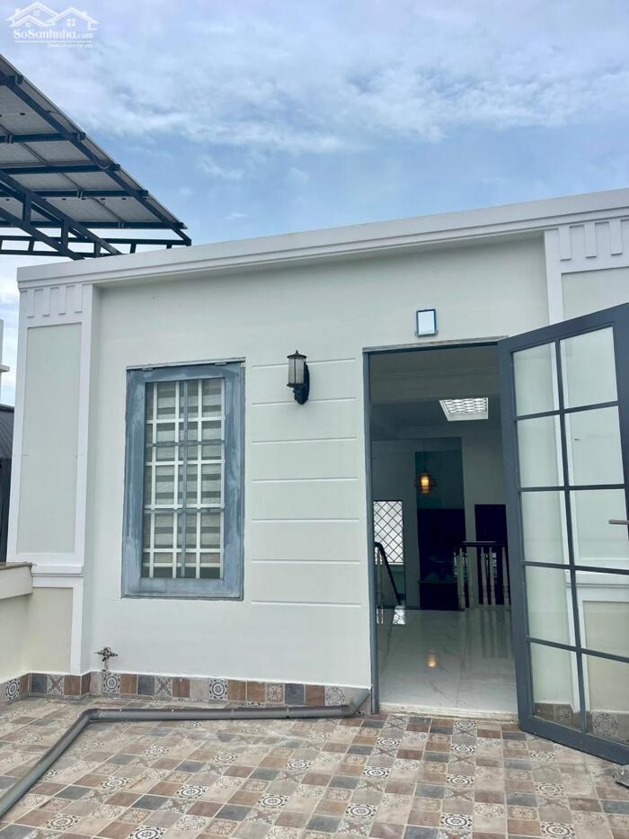 Hình ảnh 20 triệu - CHO THUÊ hoặc BÁN NHÀ 4 TẦNG, KỀ GÓC NGÃ BA ĐÈN XANH ĐỎ NGUYÊN VĂN CỪ (Đầu KHU HỒNG PHÁT) 20