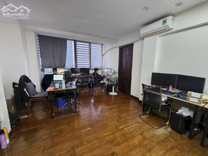 Hình ảnh cho thuê chung cư 102 Thái Thịnh, 146m, 3 phòng ngủ, đồ cơ bản 2