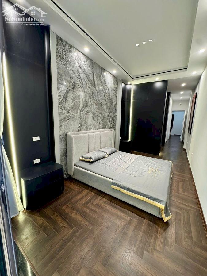 Hình ảnh Bán Nhà Mới Hoàng Văn Thái - Thanh Xuân, 46m x 6 Tầng Thang Máy, 2 Thoáng - Ô tô sát nhà 5