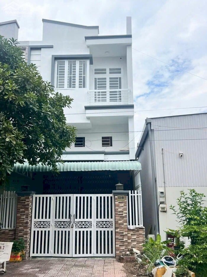 Hình ảnh Bán nhà Trệt Lững Lầu KDC 586 gần chợ Phú Thứ, P. Hưng Phú, Tp Cần Thơ. 0