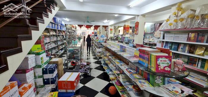 Hình ảnh Bán nhà 4 tầng phố Mê linh, Vĩnh yên. Vị trí đắc địa kinh doanh sầm uât. 2