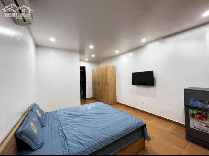 Hình ảnh Cho thuê nhà 4 ngủ khép kín (70m2) tại phố Văn Cao 4