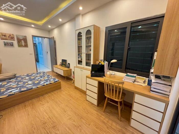 Hình ảnh Bán nhà Bích Câu 35m2 vị trí đẹp sổ vuông nở đủ tiện ích 6.9 tỷ 0