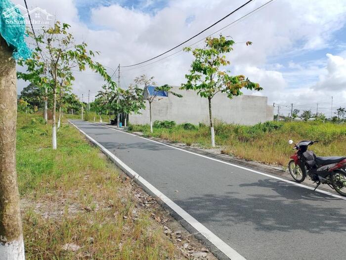 Hình ảnh bán nền tái định cư xã phú thuận , bình đại bên tre 1