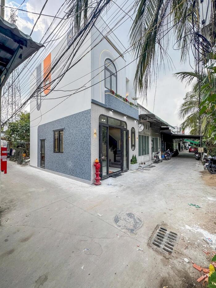 Hình ảnh Bán Nhà Trệt Lầu Góc 2 Mặt tiền hẻm 1 Trần Vĩnh Kiết - Gần chợ Nổi, trường cấp 1,2,3 mầm non, P.An Bình 1