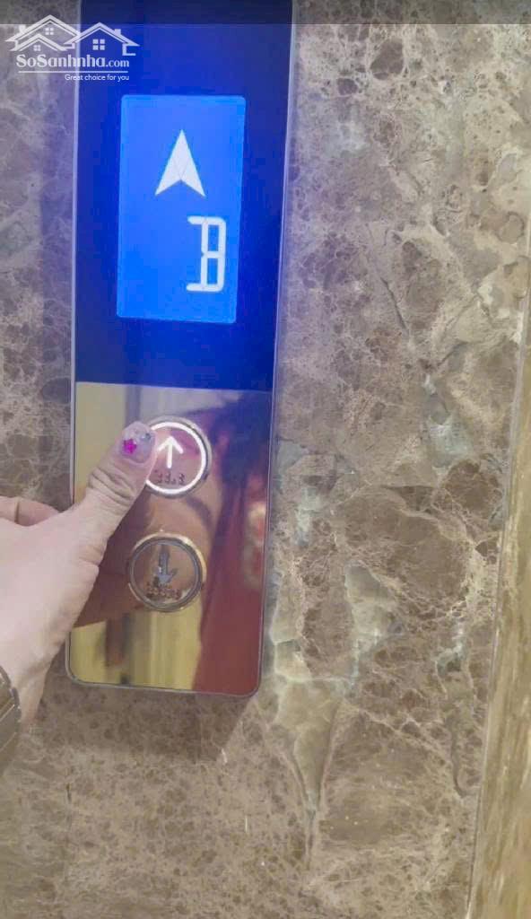 Hình ảnh Bán nhà 7 tầng đẹp hẻm 656 Quang Trung ngang 6m có hầm T.máy ở ngay gần chợ 24 tỷ. 7