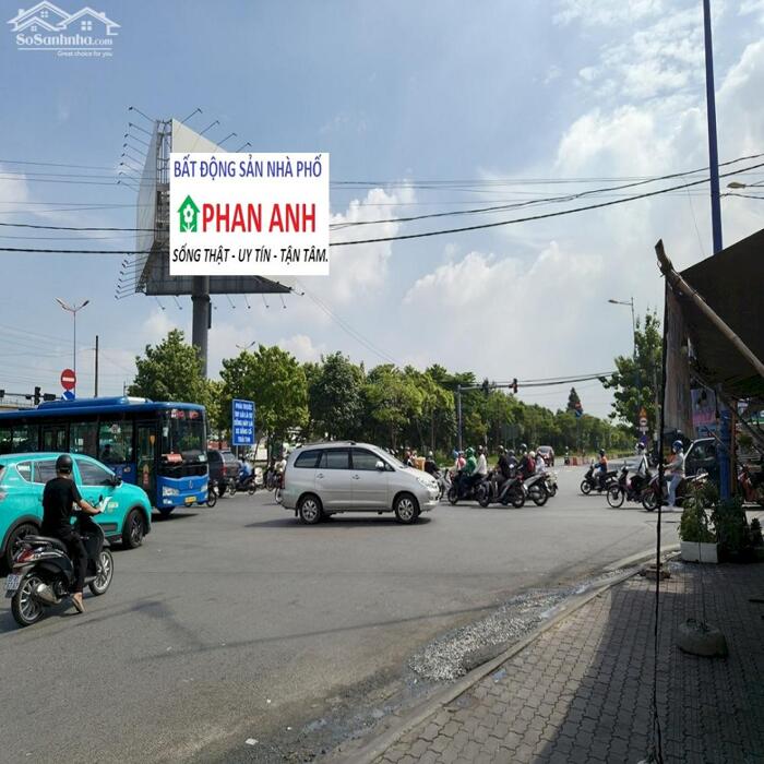 Hình ảnh Cơ hội an cư & đầu tư dòng tiềnn tại Trung tâm nhà mặt phố Quận 9 | 98 m² đất ( nở hậu tài lộc ), chỉ 8 tỷ.n.n. 1